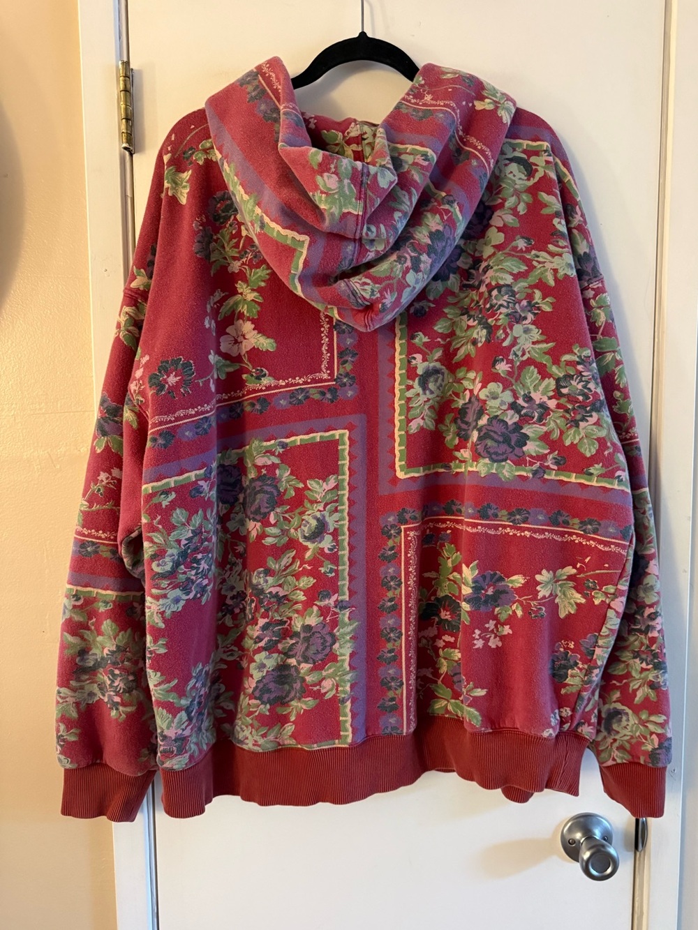 Free People We The Free Its a Vibe Hoodie - Picture 2 of 3